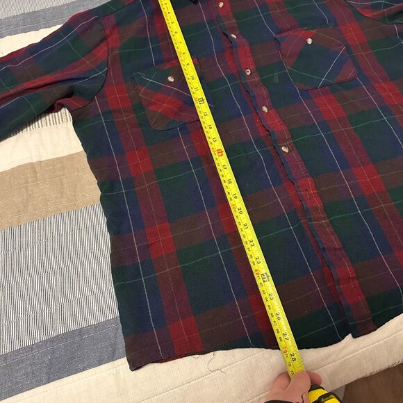 Northwest Territory Casual Button Down Mens Large Red Plaid Rugged Flannel Shirt - Picture 4 of 10